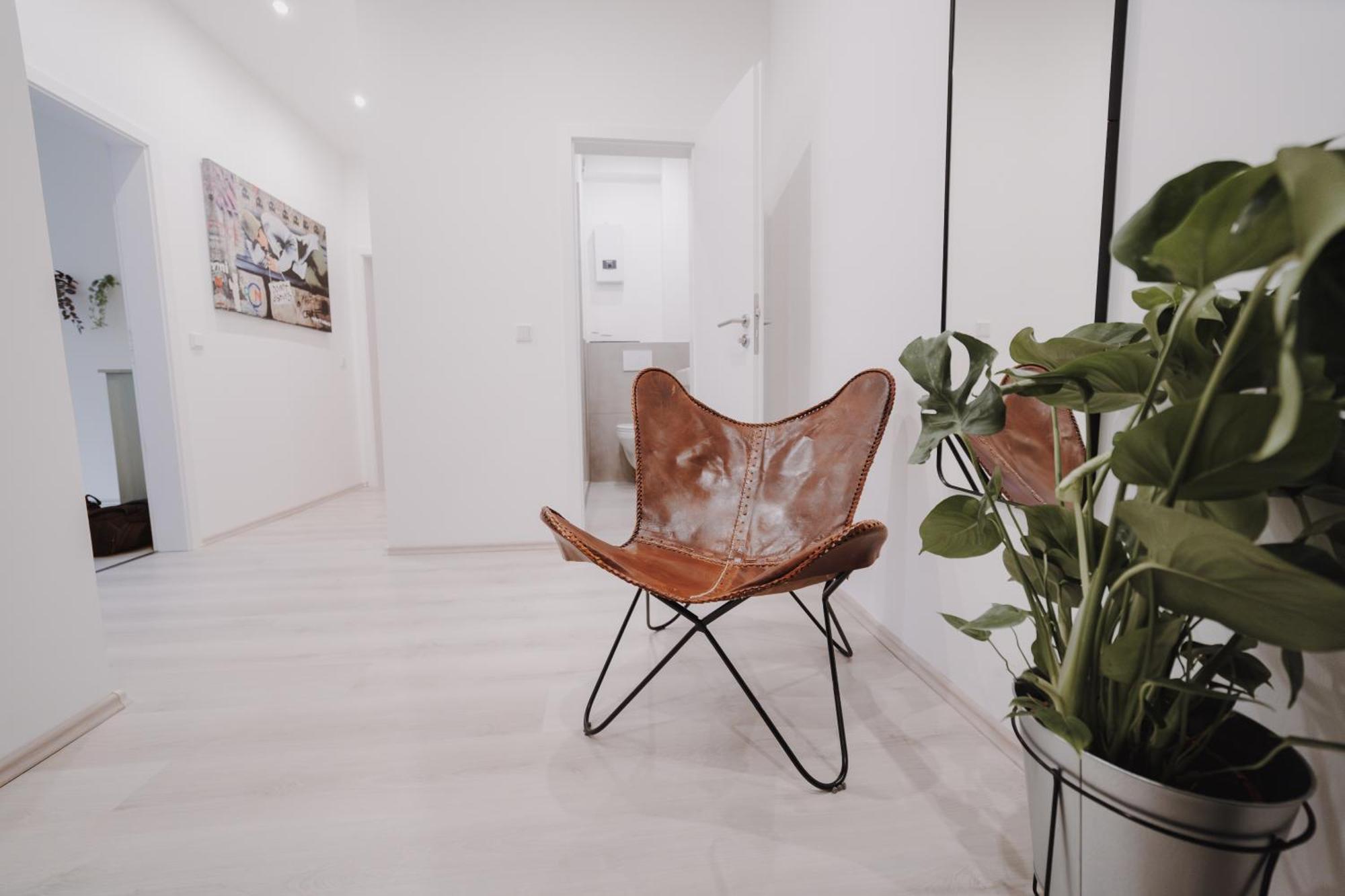 Stilvoll&modern-naehe Dus Und Cgn Apartment Wuppertal